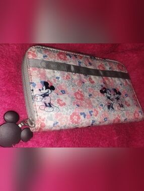 Lesports Sack Lilly Long Wallet Wallet Round Zipper Spring Fling Mickey And Minn